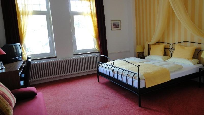 Hotel Drei Konige Bernkastel-Kues Bilik gambar