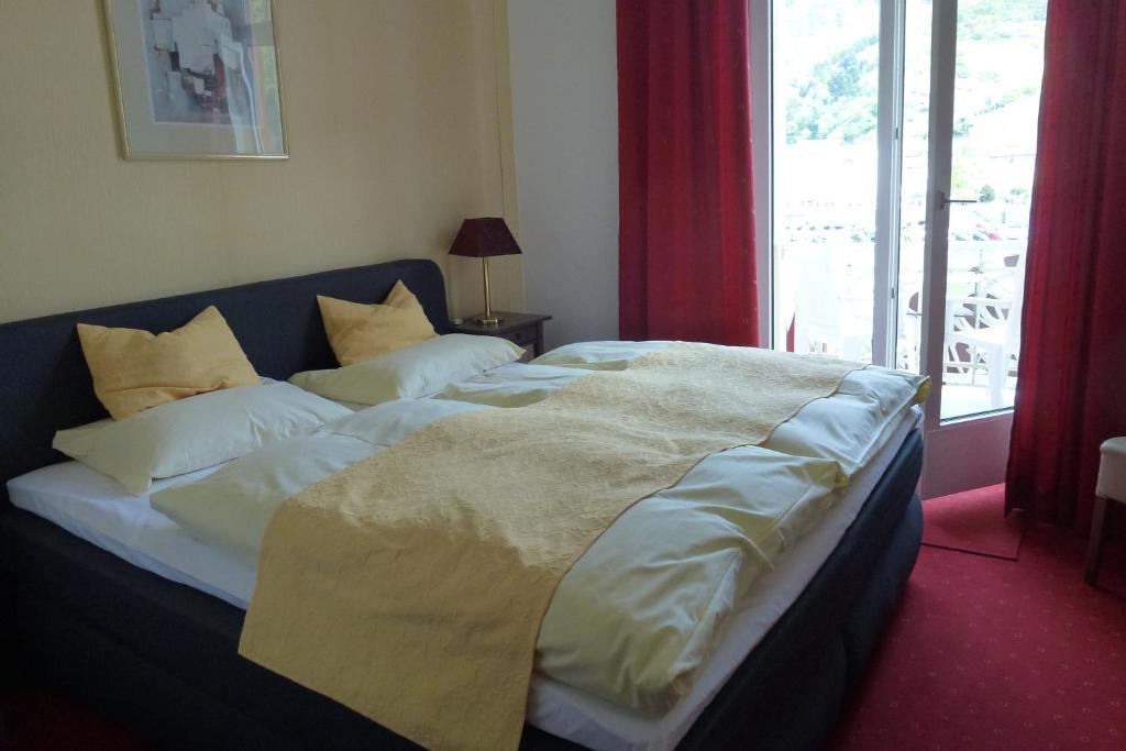 Hotel Drei Konige Bernkastel-Kues Bilik gambar